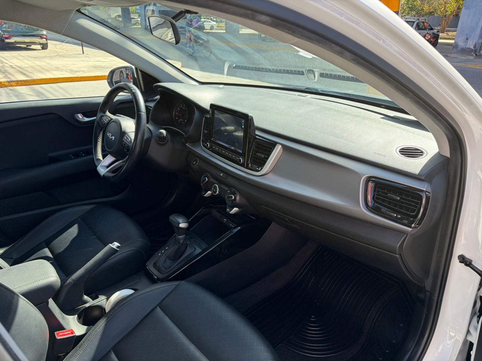 2023 Kia Rio 1.6 Sedan EX At