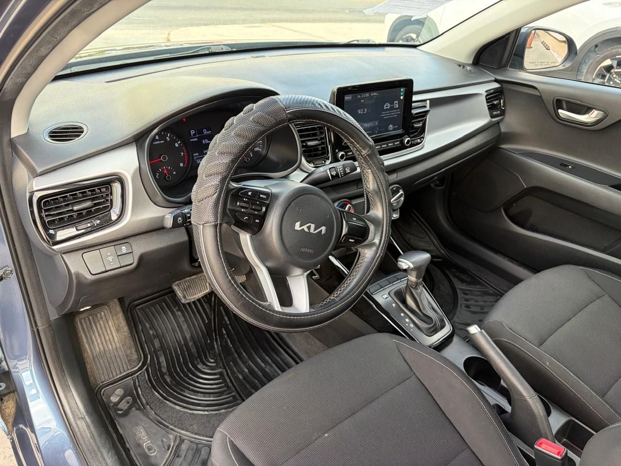 2023 Kia Rio 1.6 Sedan LX At