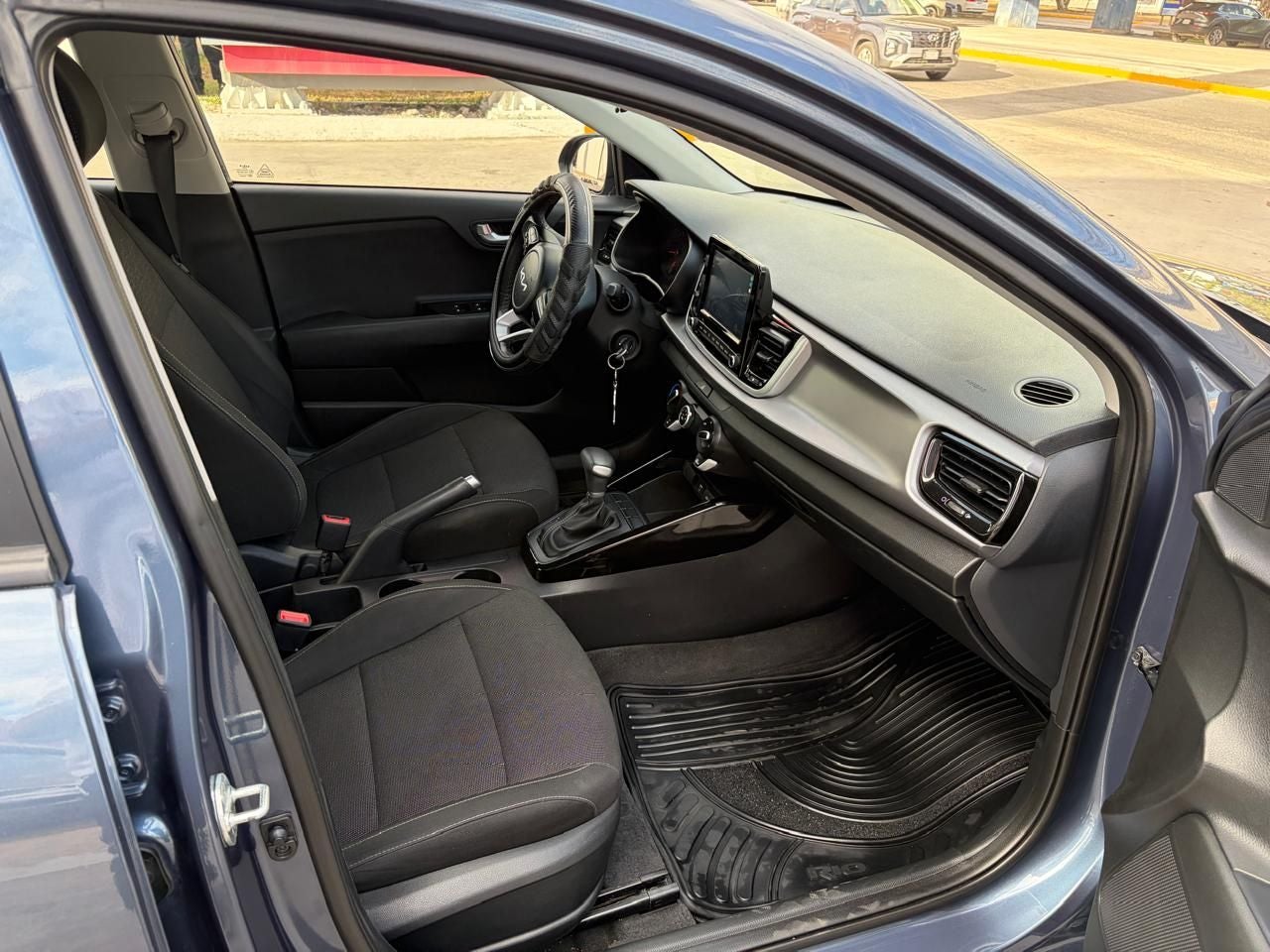 2023 Kia Rio 1.6 Sedan LX At