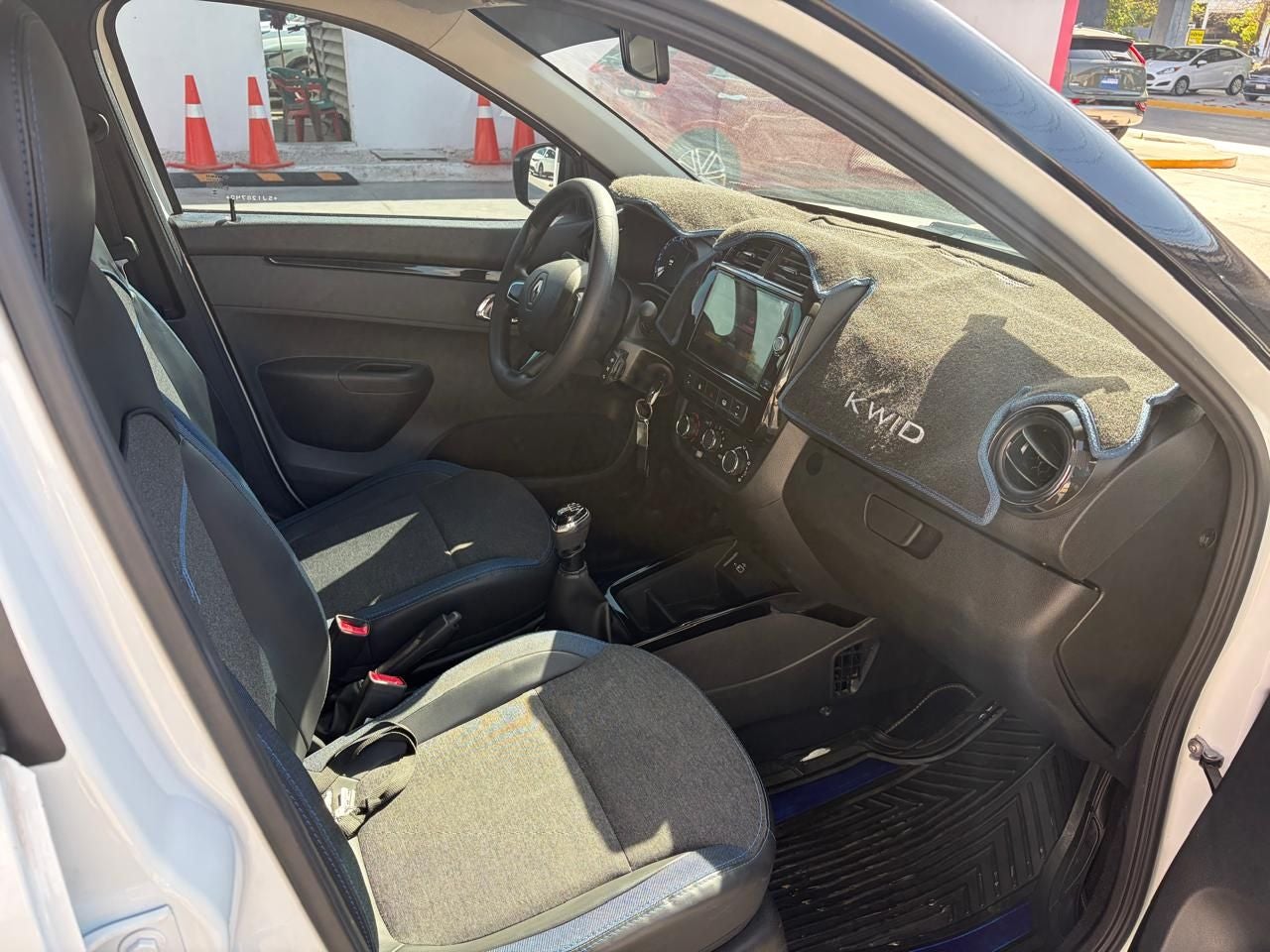 2025 Renault Kwid 1.0 Bitono Mt