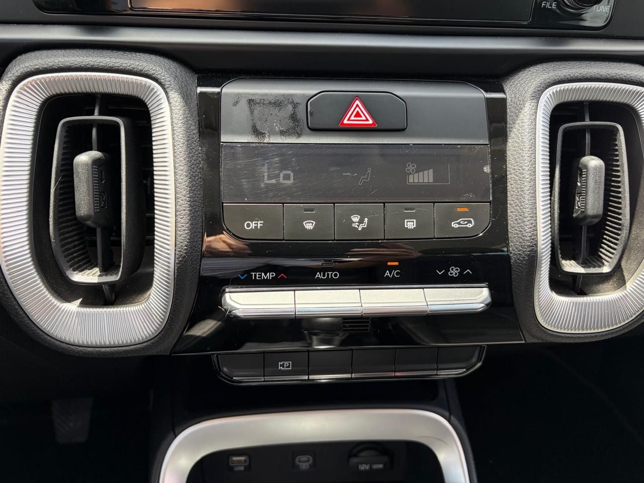 2024 Kia Sonet 1.5 Lx Mt