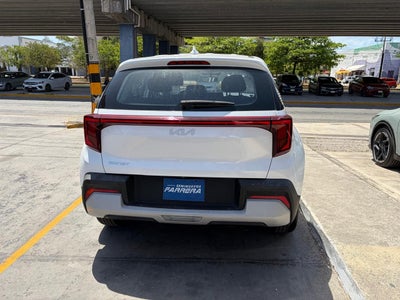 2024 Kia Sonet 1.5 Lx Mt