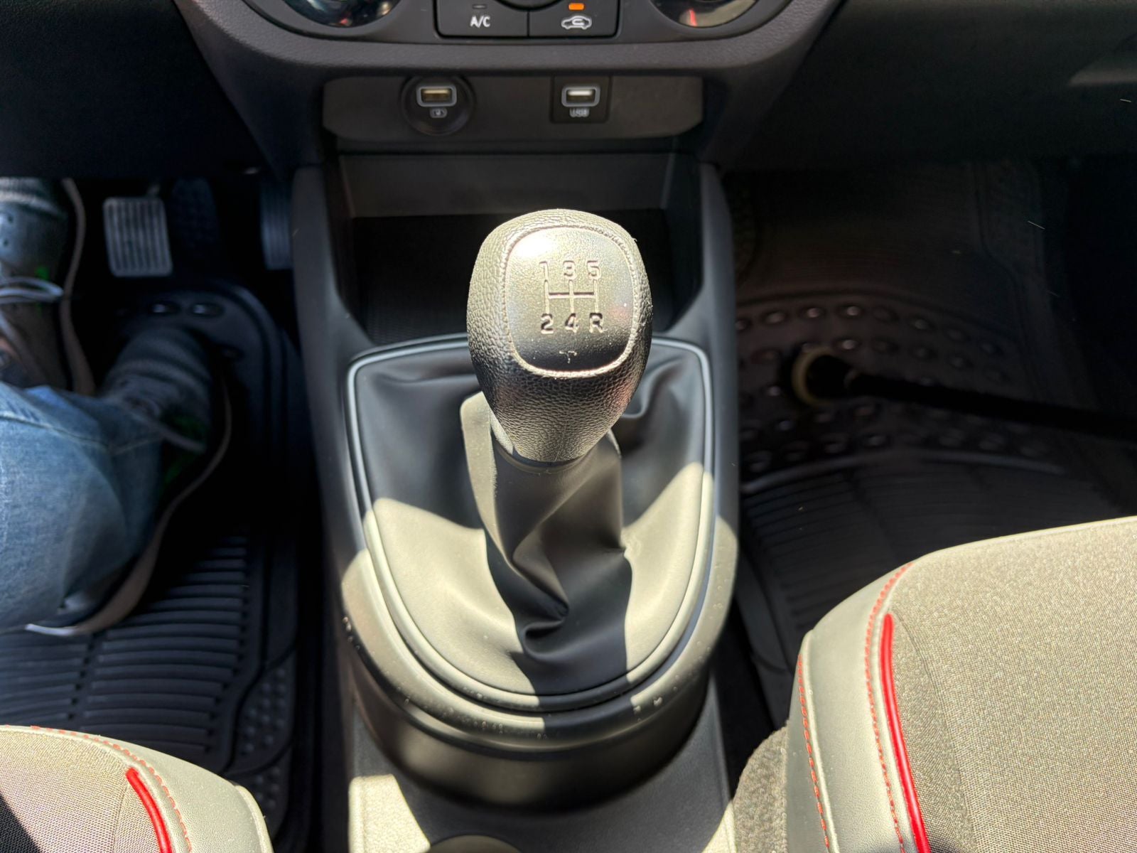 2023 Hyundai Grand i10 1.2 HB Gl Mid At