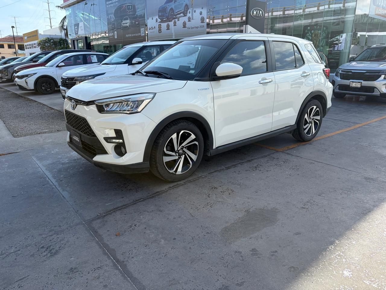 2024 Toyota Raize 1.0 Xle Cvt At