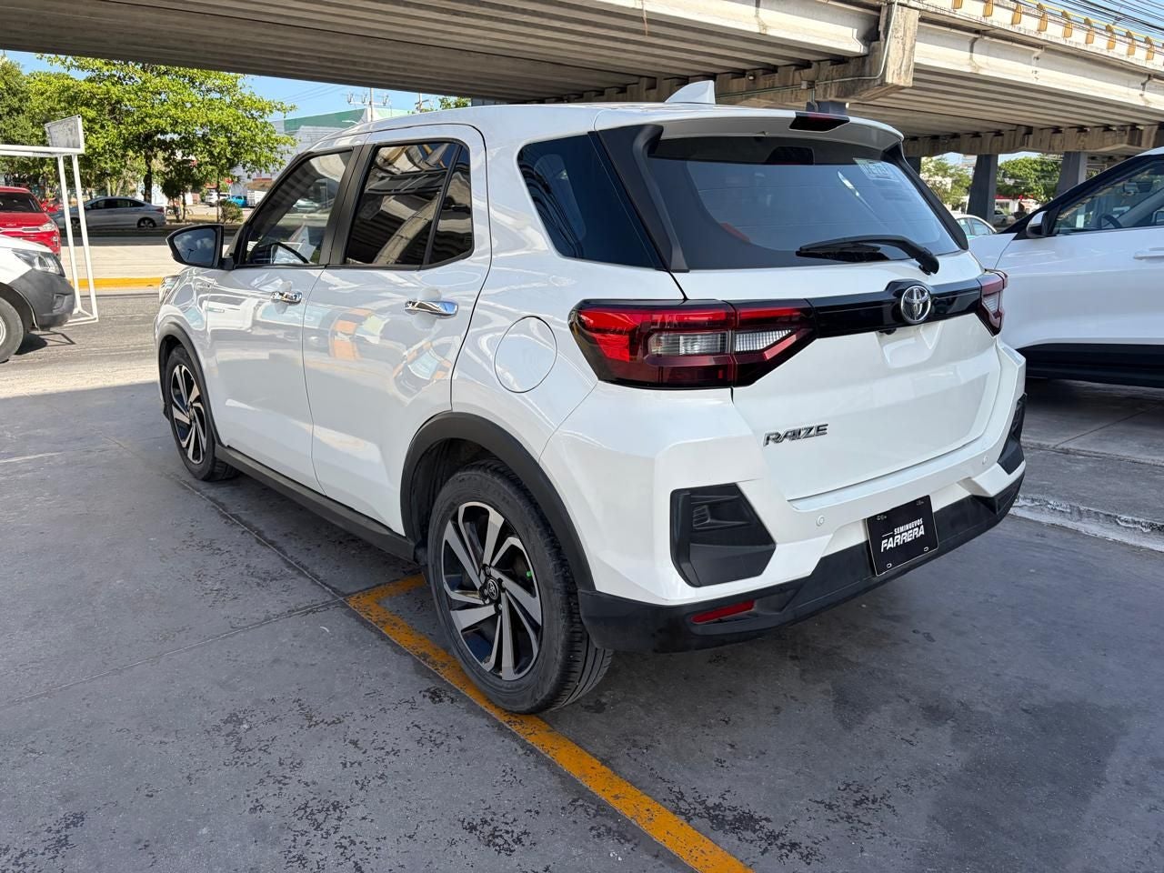 2024 Toyota Raize 1.0 Xle Cvt At