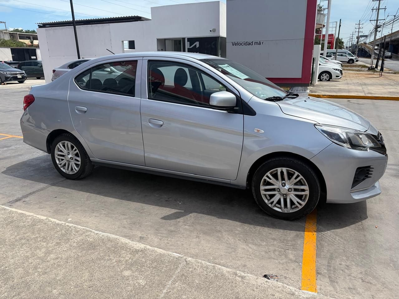 2024 Mitsubishi Mirage 1.2 Glx At