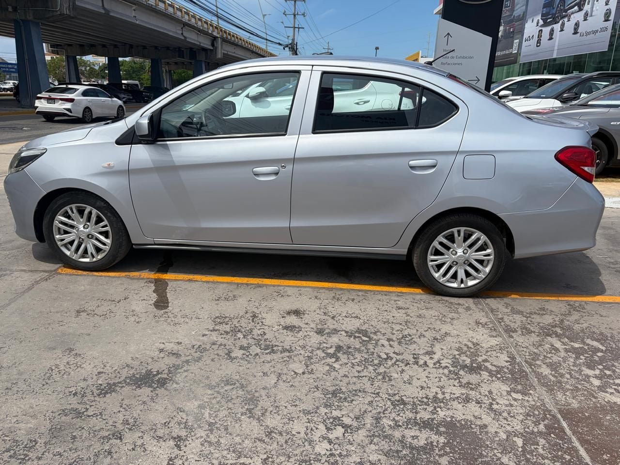 2024 Mitsubishi Mirage 1.2 Glx At