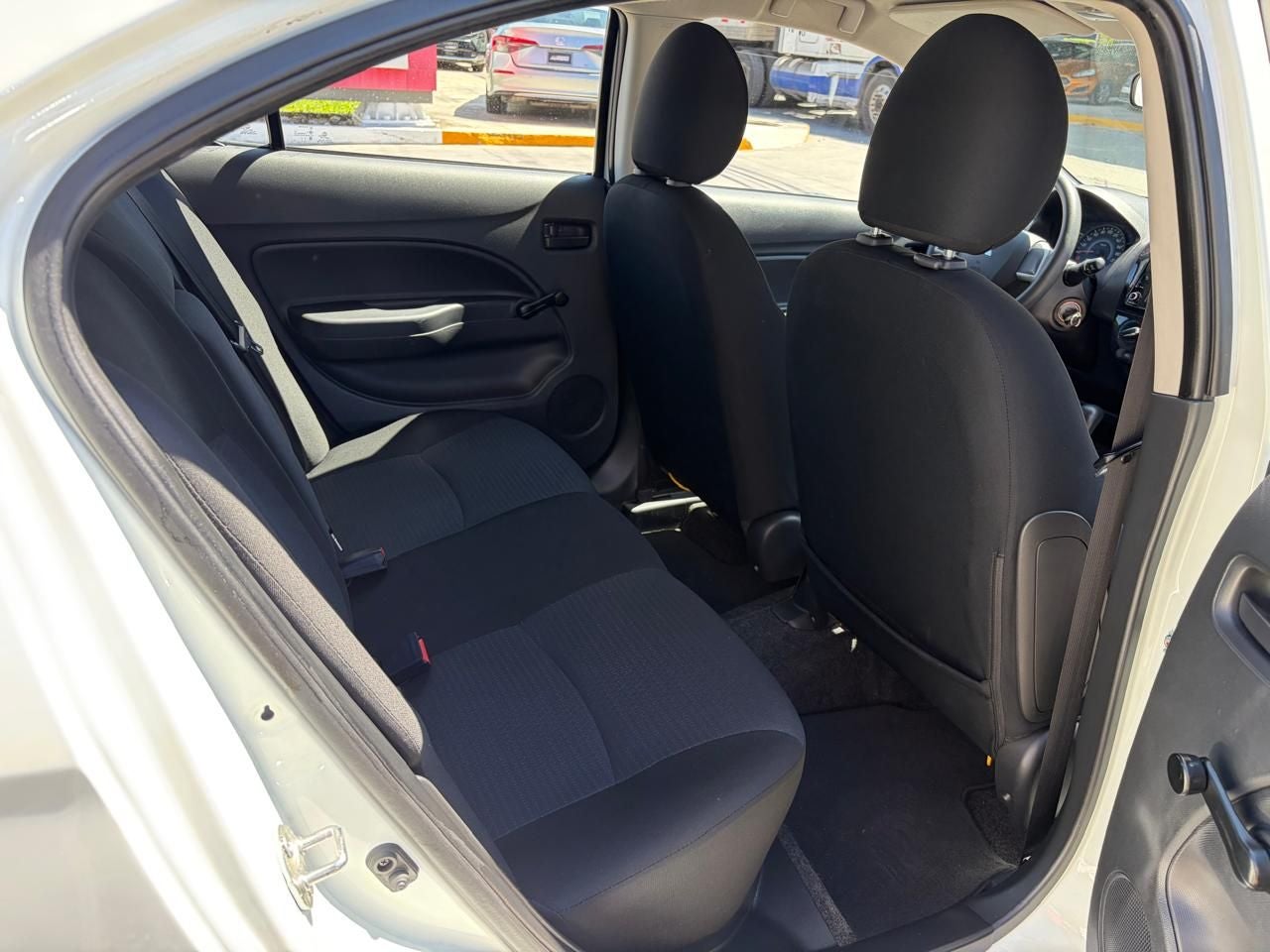 2024 Mitsubishi Mirage 1.2 Glx At