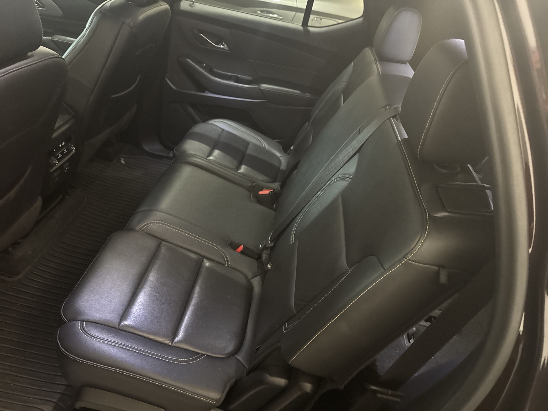 2022 Chevrolet Traverse 3.6 V6 LT Piel At