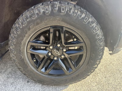 2022 Chevrolet Cheyenne 5.3 V8 Trail Boss Doble Cabina 4x4 At