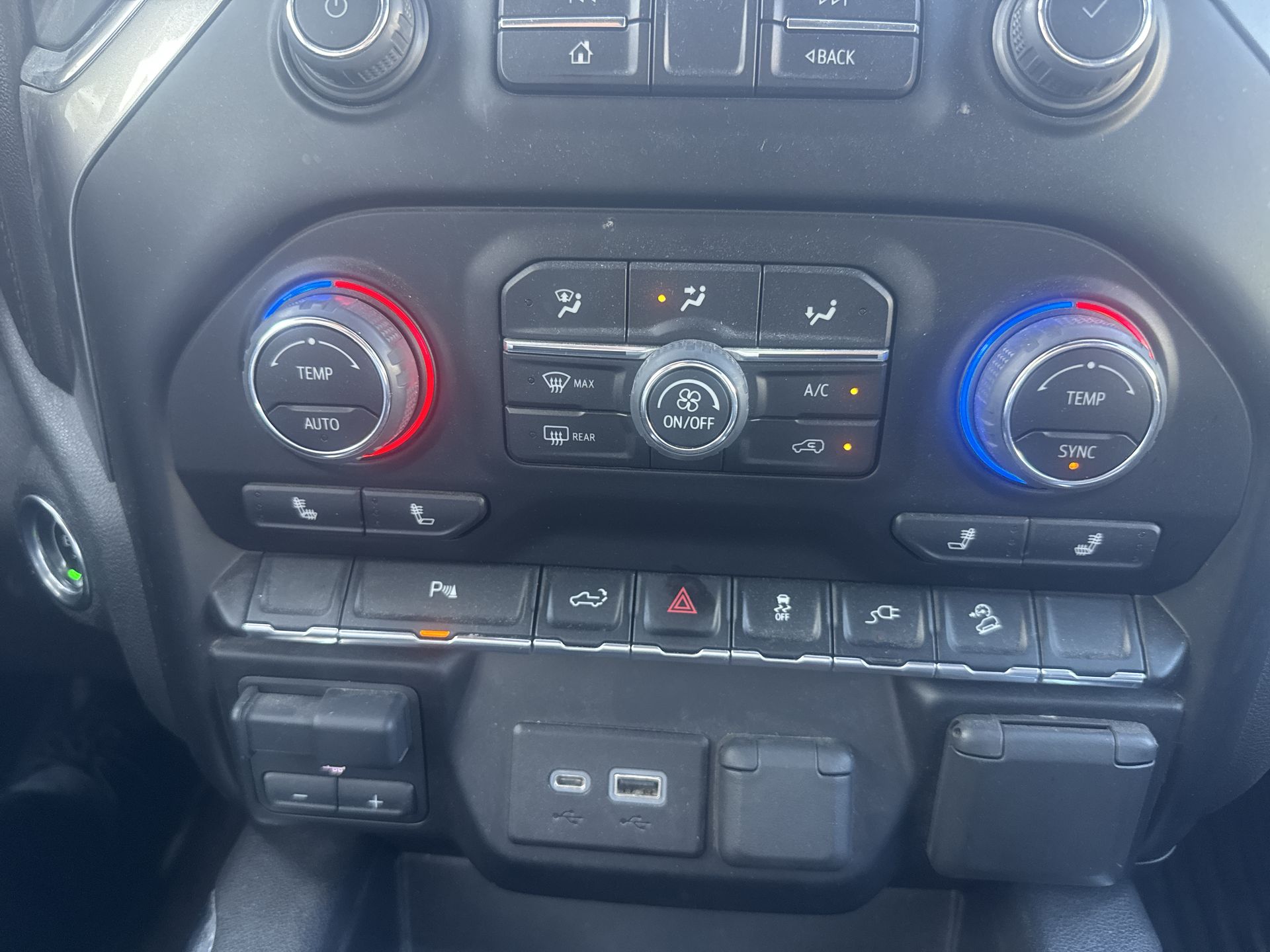 2022 Chevrolet Cheyenne 5.3 V8 Trail Boss Doble Cabina 4x4 At