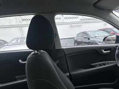 2022 Kia Rio 1.6 Sedan EX At