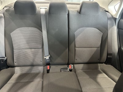 2022 Kia Forte 2.0 LX At