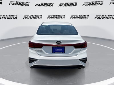 2021 Kia Forte 2.0 LX 4 p At