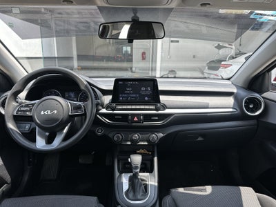 2022 Kia Forte 2.0 LX At