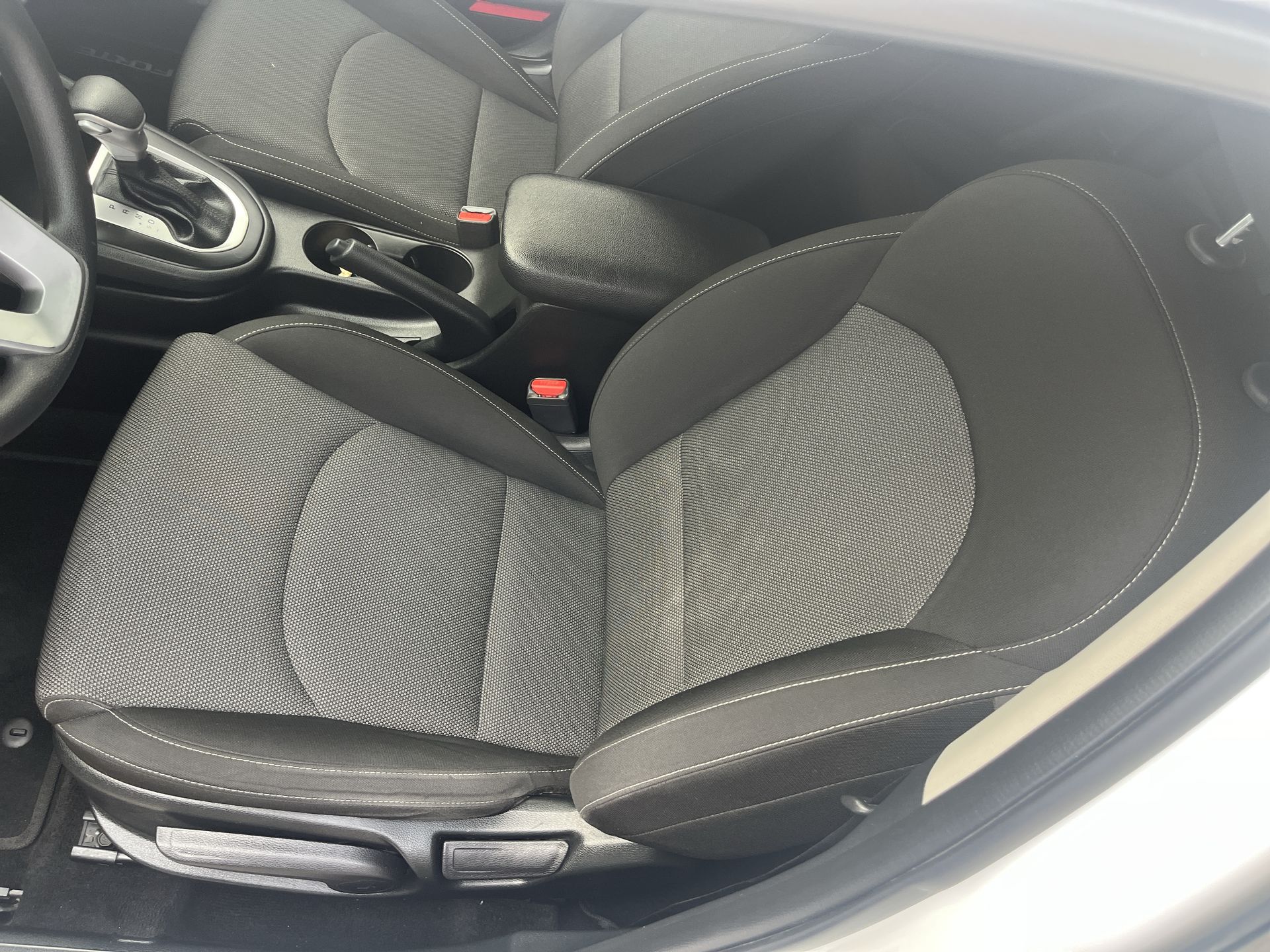 2023 Kia Forte 2.0 Lx Sedan At