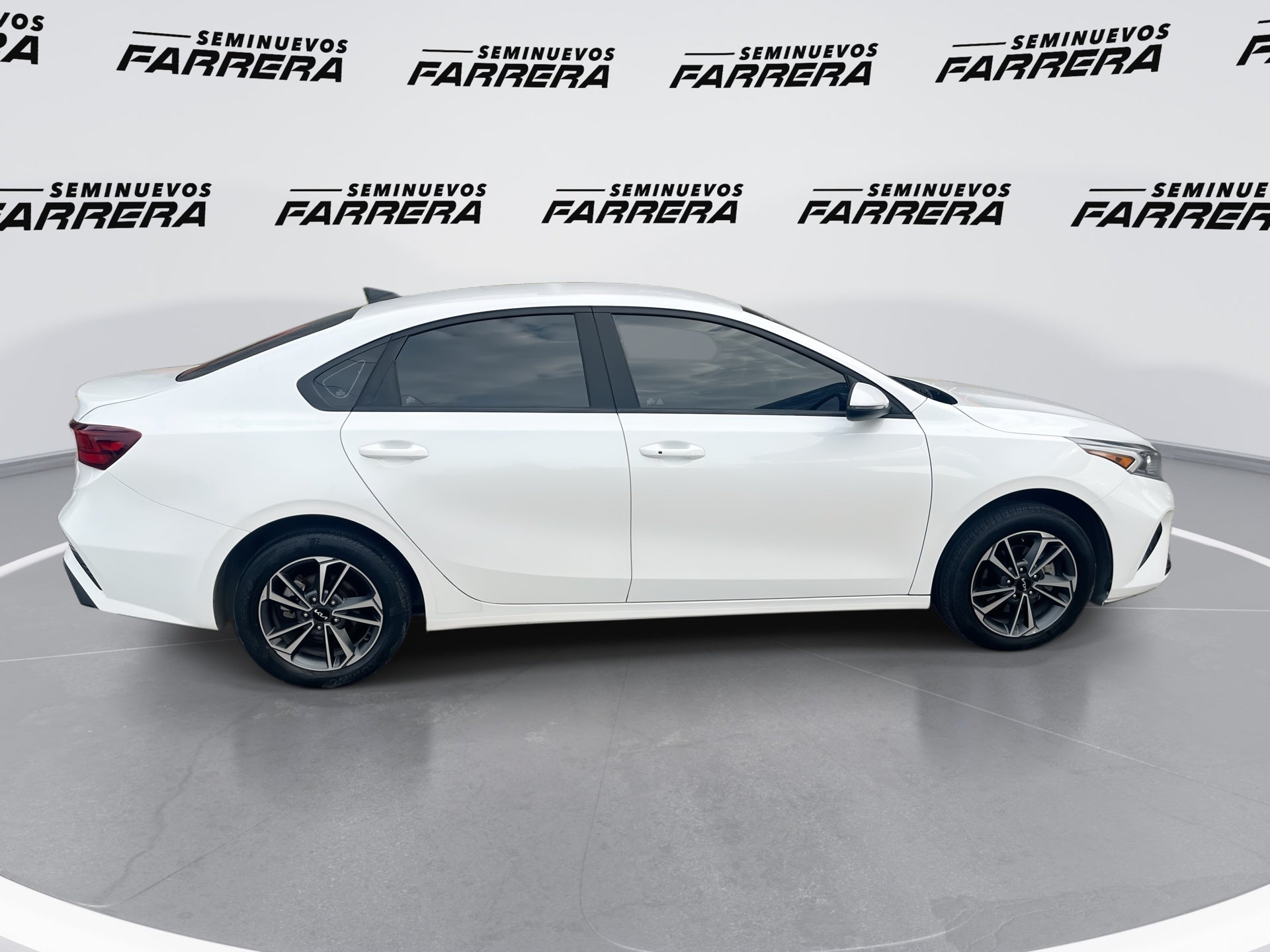2023 Kia Forte 2.0 Lx Sedan At