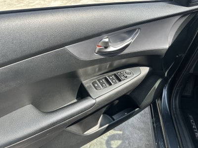 2022 Kia Forte 2.0 LX Mt