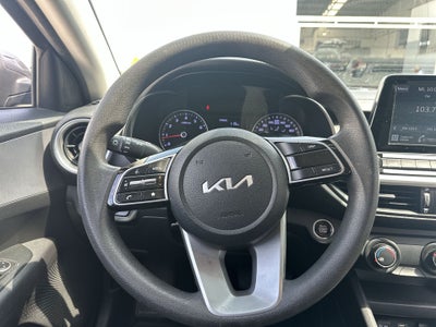 2022 Kia Forte 2.0 LX Mt