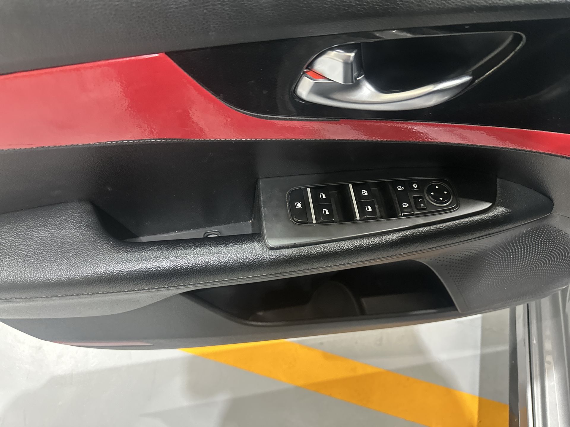 2022 Kia Forte 2.0 GT Line 4p At