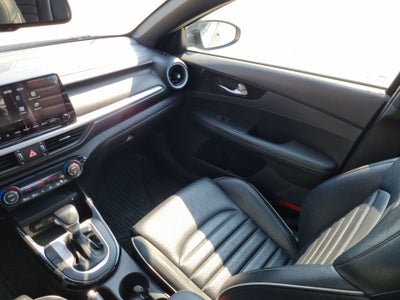 2023 Kia Forte 2.0 Sedan GT-LINE IVT