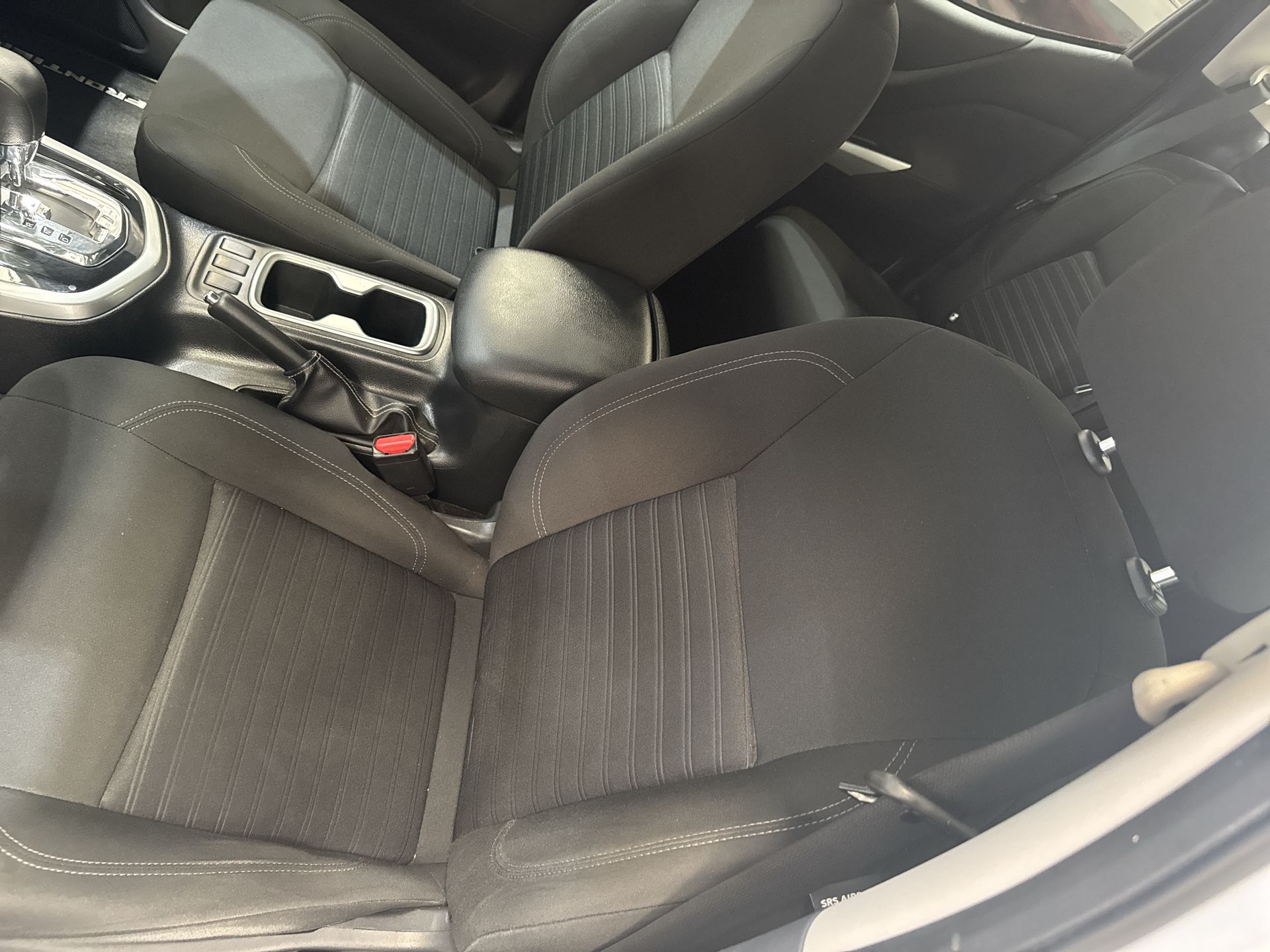 2024 Nissan Frontier 2.5 Le At