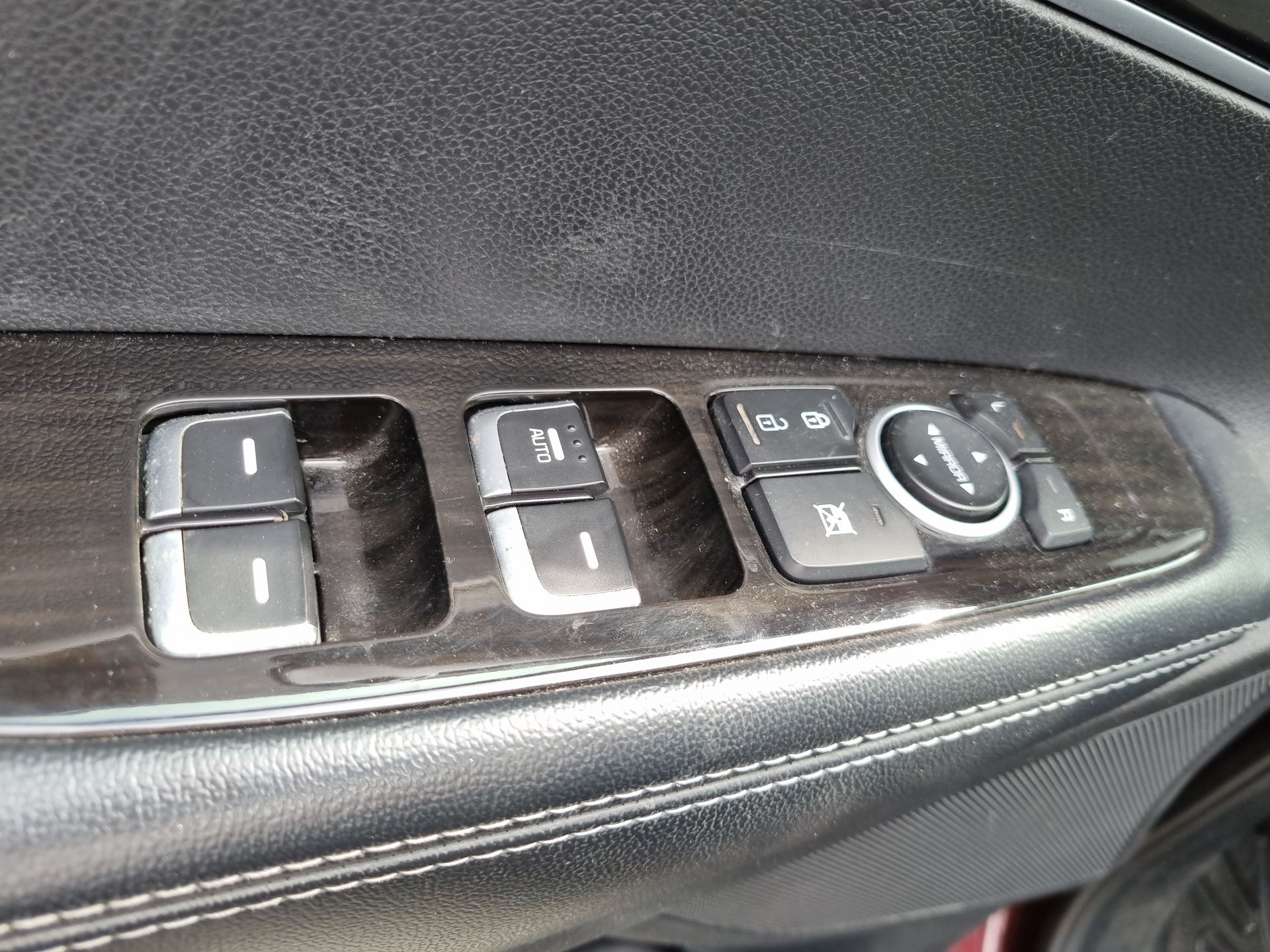 2019 Kia Sorento 2.4 L4 LX Tela 7 Pasajeros At