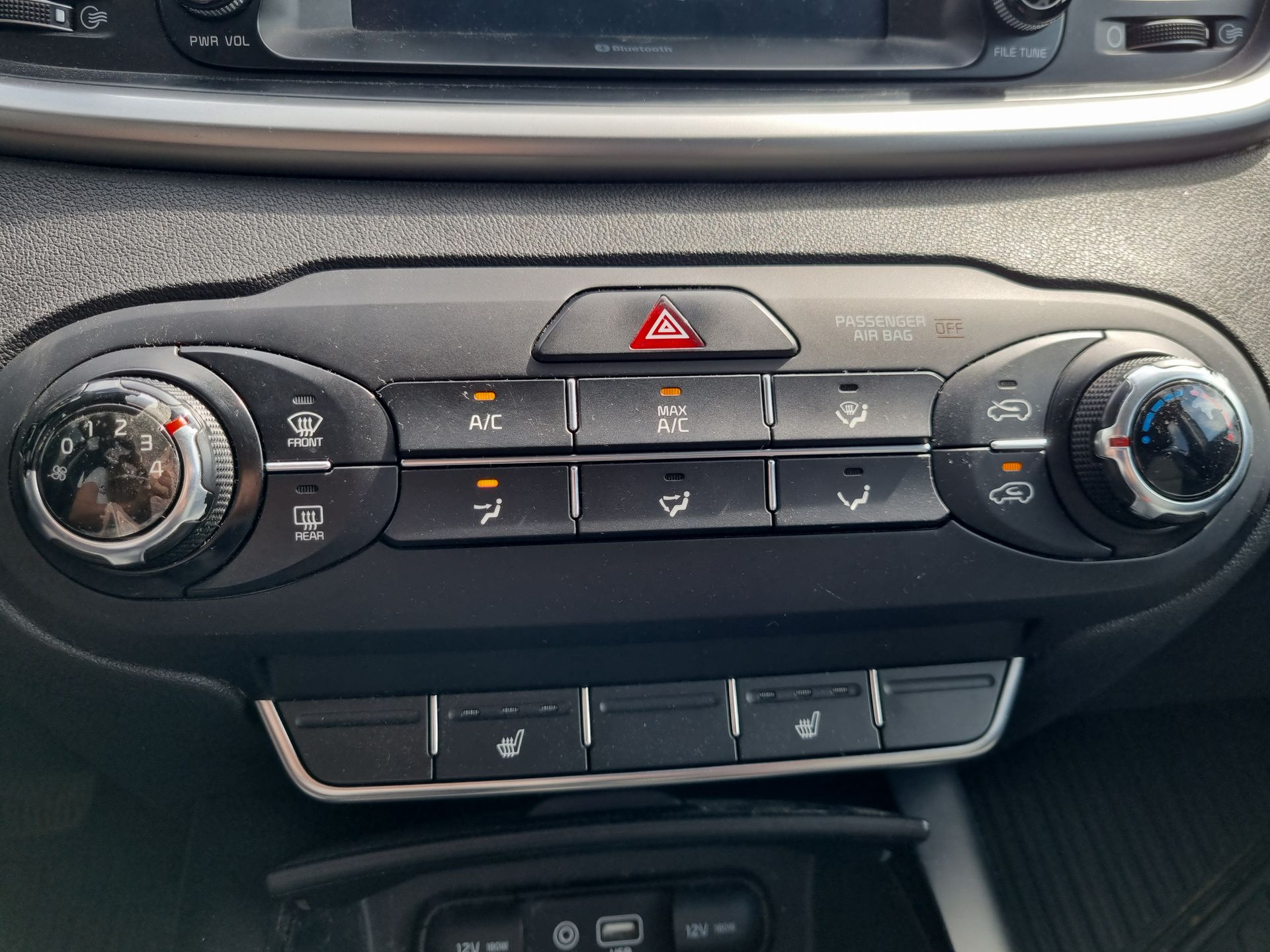 2019 Kia Sorento 2.4 L4 LX Tela 7 Pasajeros At