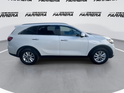 2020 Kia Sorento 2.4 L4 LX Tela 7 Pasajeros At