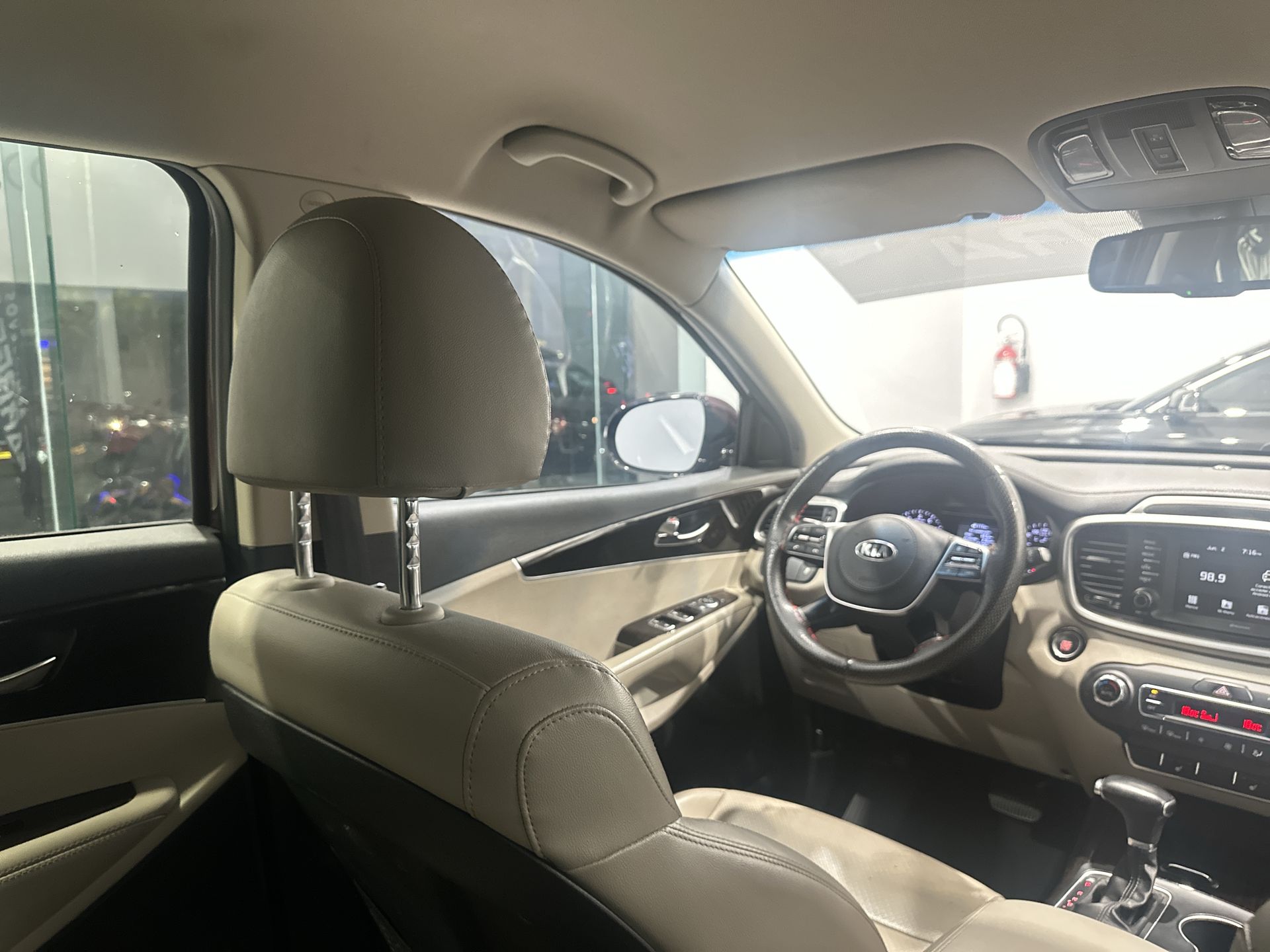 2019 Kia Sorento 2.4 L4 EX Piel 7 Pasajeros At