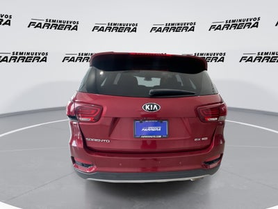 2019 Kia Sorento 2.4 L4 EX Piel 7 Pasajeros At