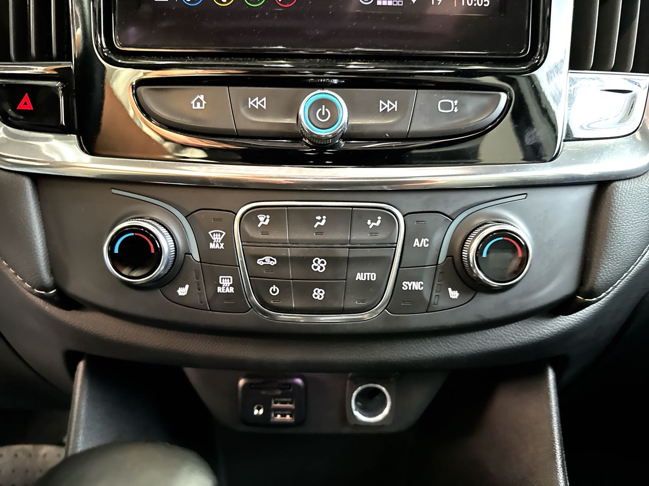 2023 Chevrolet Traverse 3.6 Lt 7 Pasajeros At