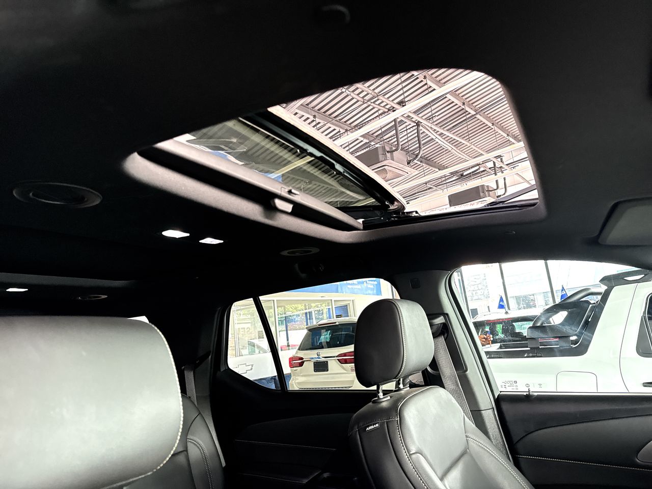 2023 Chevrolet Traverse 3.6 Lt 7 Pasajeros At