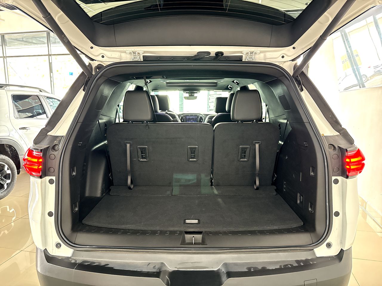 2023 Chevrolet Traverse 3.6 Lt 7 Pasajeros At