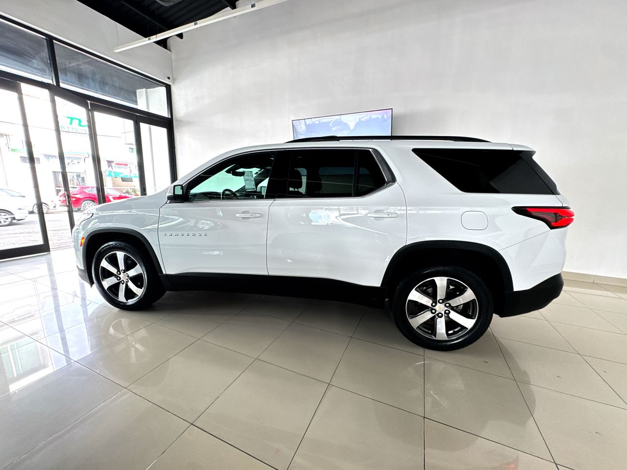 2023 Chevrolet Traverse 3.6 Lt 7 Pasajeros At