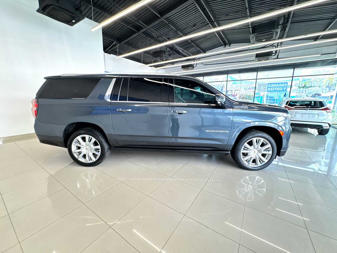 2021 Chevrolet Suburban 6.2 V8 High Country At