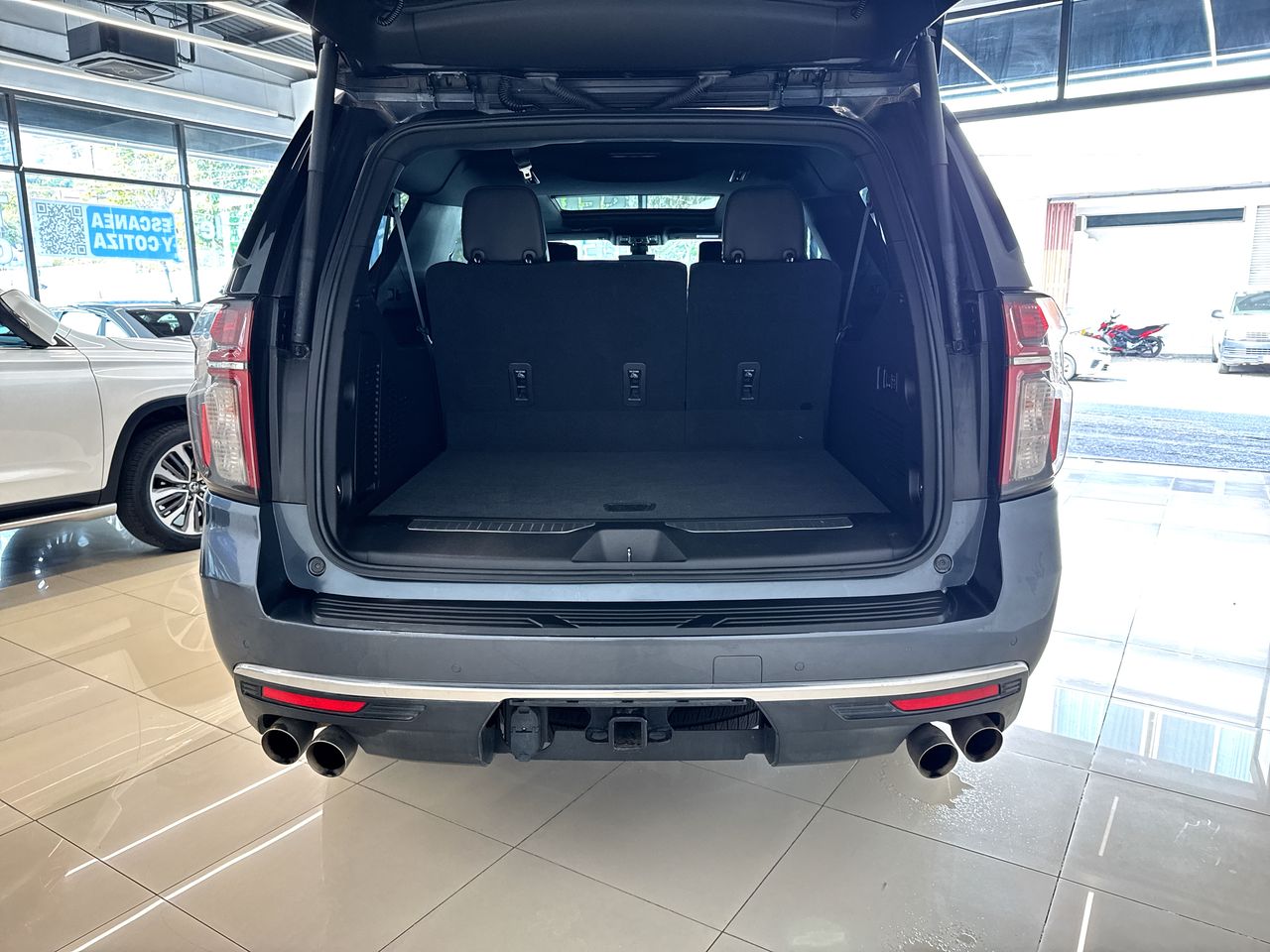 2021 Chevrolet Suburban 6.2 V8 High Country At