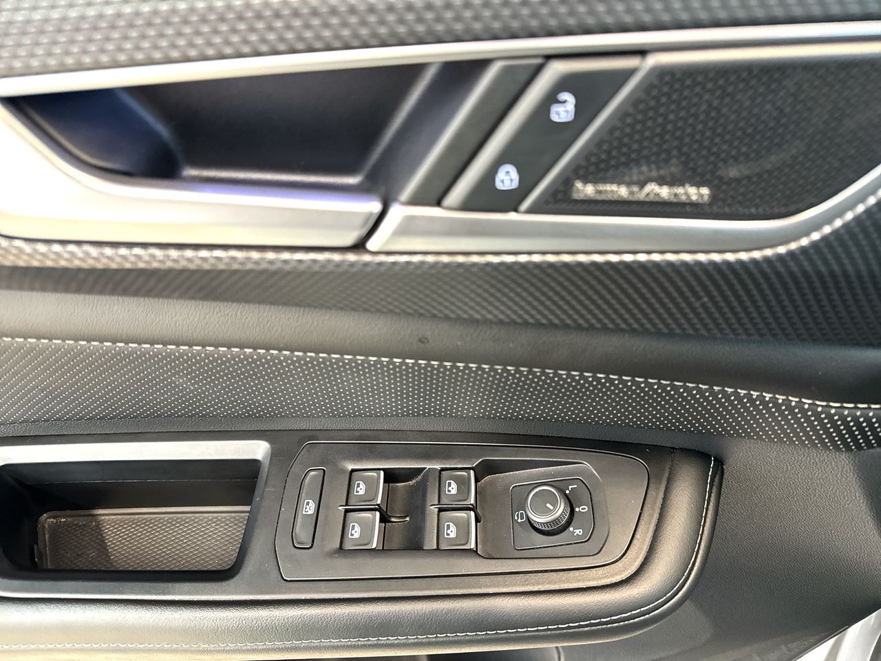 2024 Volkswagen Cross Sport 2.0 R-Line At