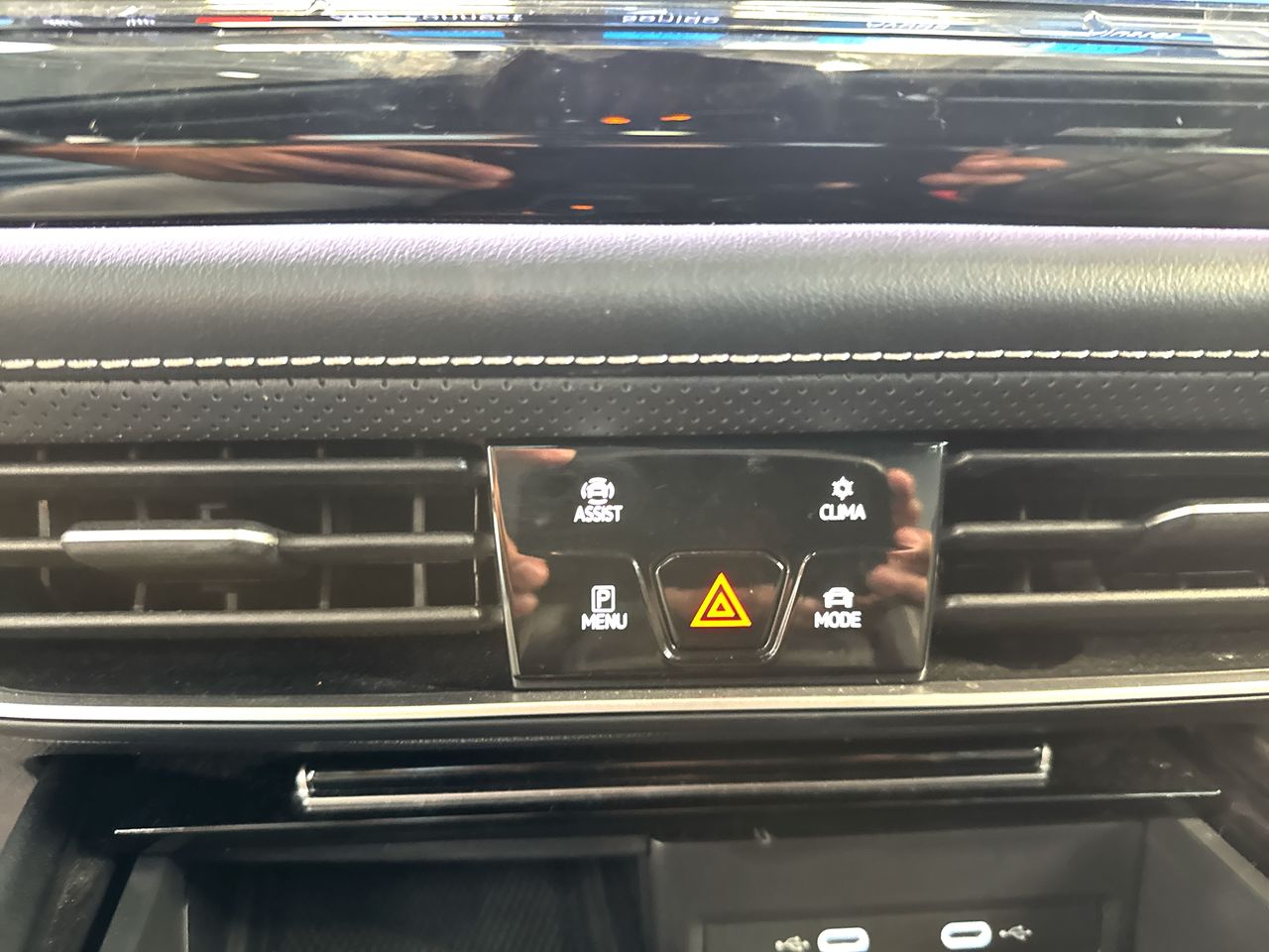 2024 Volkswagen Cross Sport 2.0 R-Line At