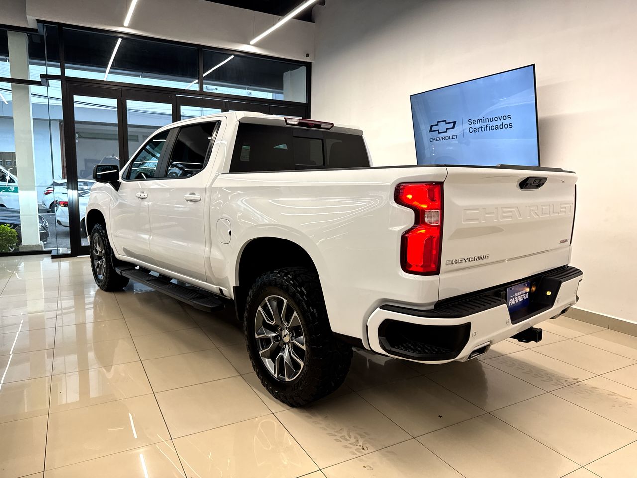 2024 Chevrolet Cheyenne 5.3 RST At