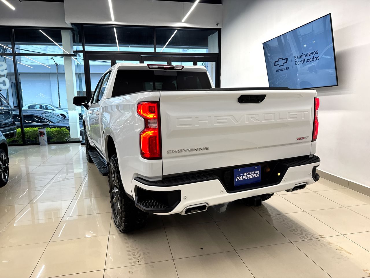 2024 Chevrolet Cheyenne 5.3 RST At