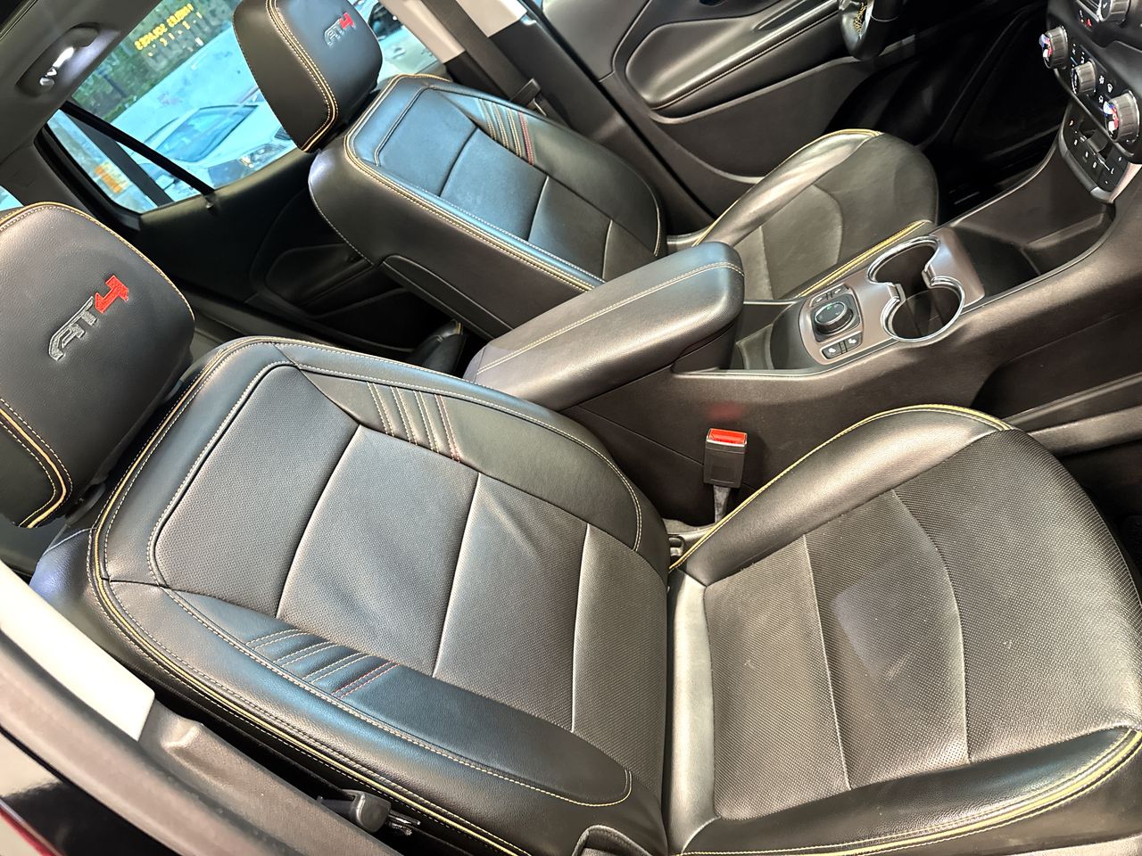 2023 GMC Terrain 1.5 AT4 At