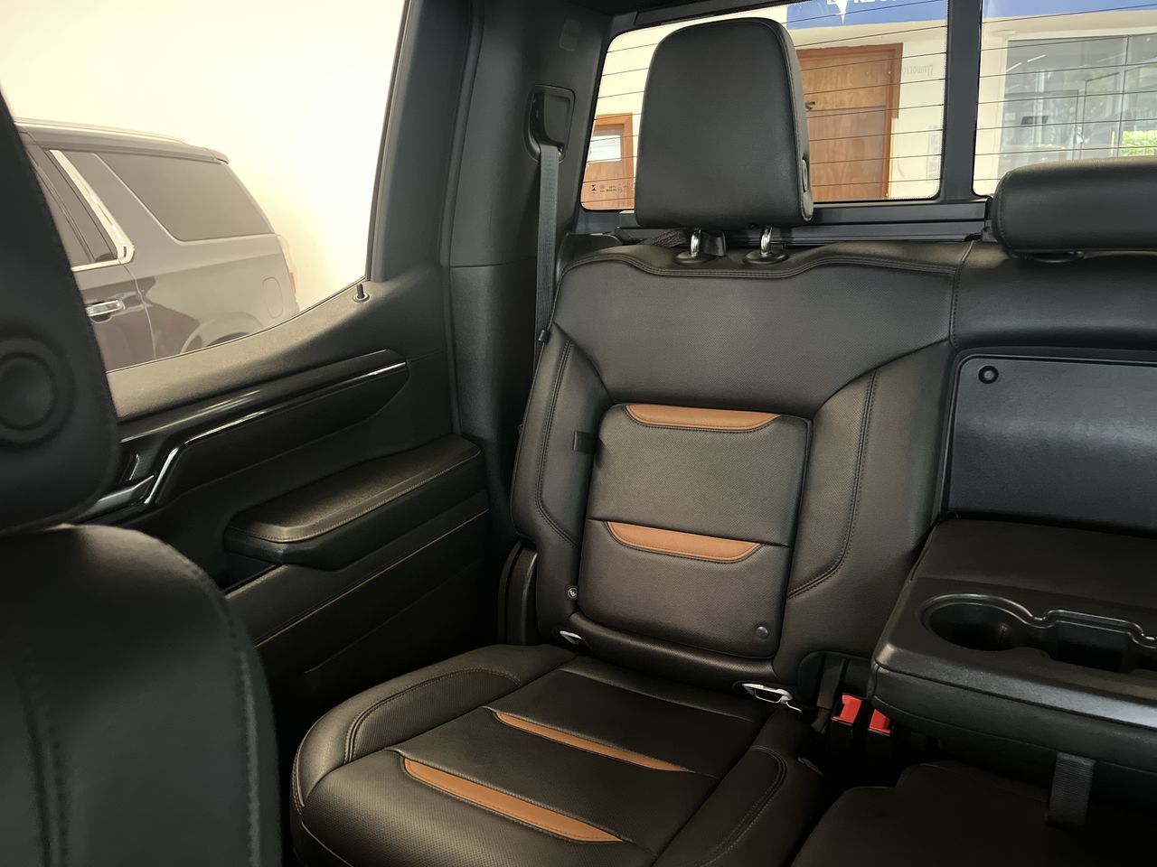 2024 GMC Sierra 5.3 AT4 At