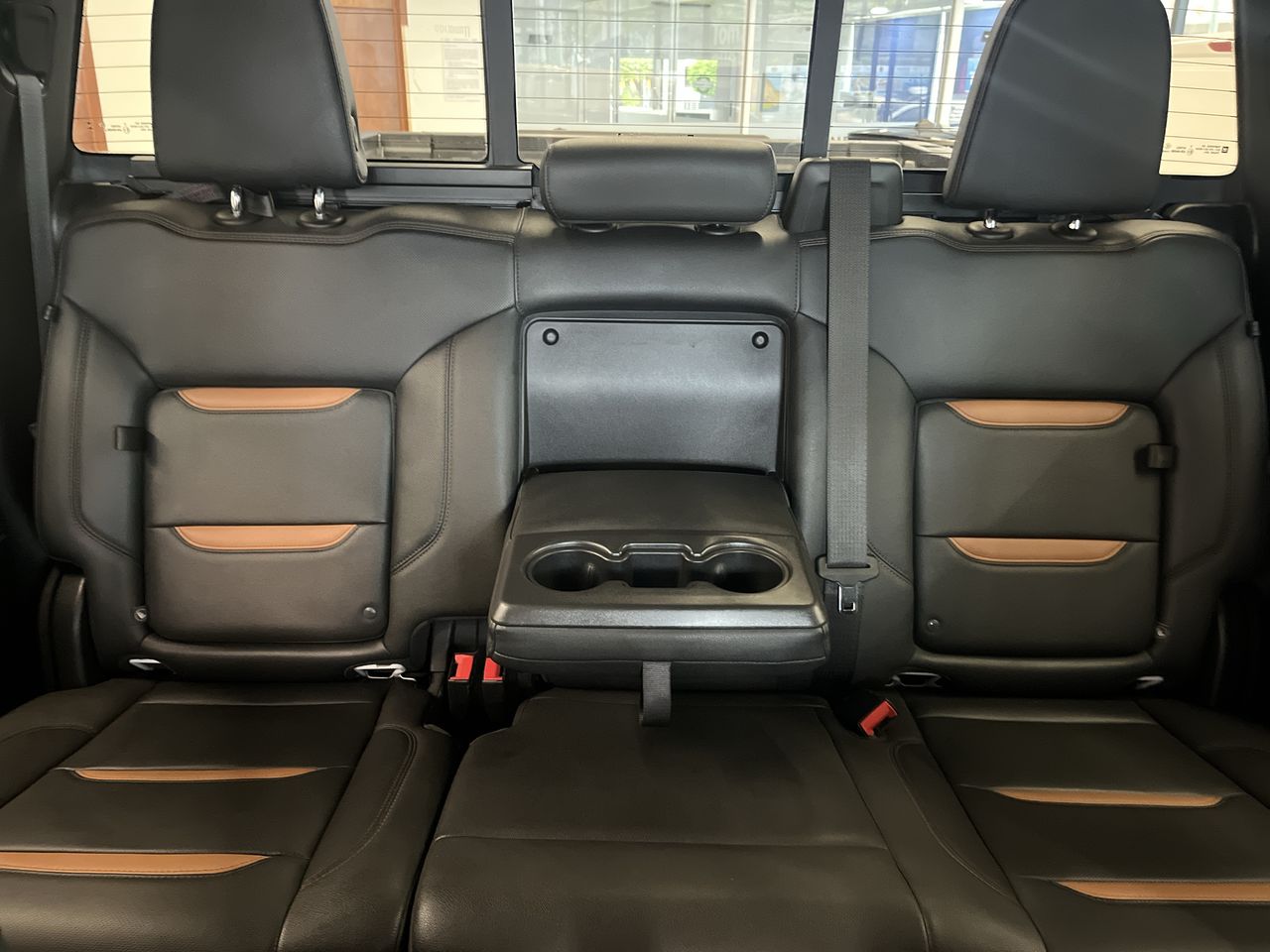 2024 GMC Sierra 5.3 AT4 At