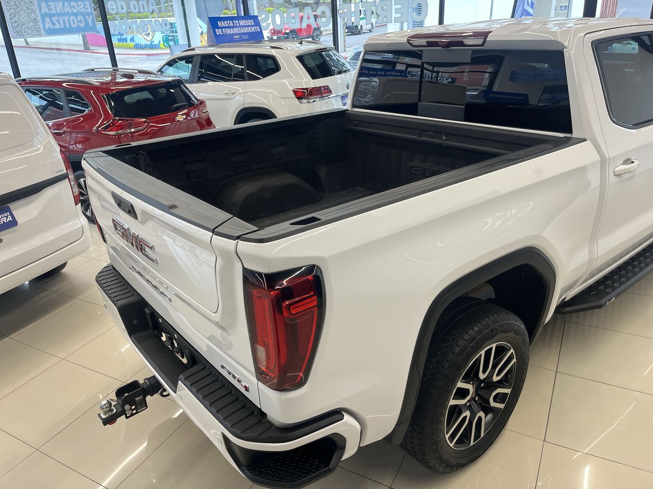 2024 GMC Sierra 5.3 AT4 At