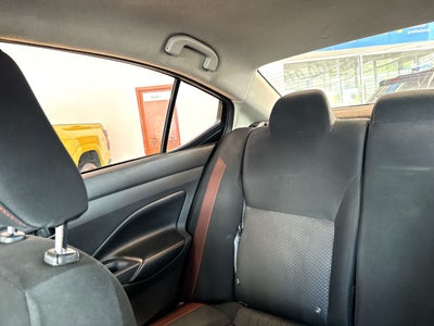 2023 Nissan Versa 1.6 Sr At