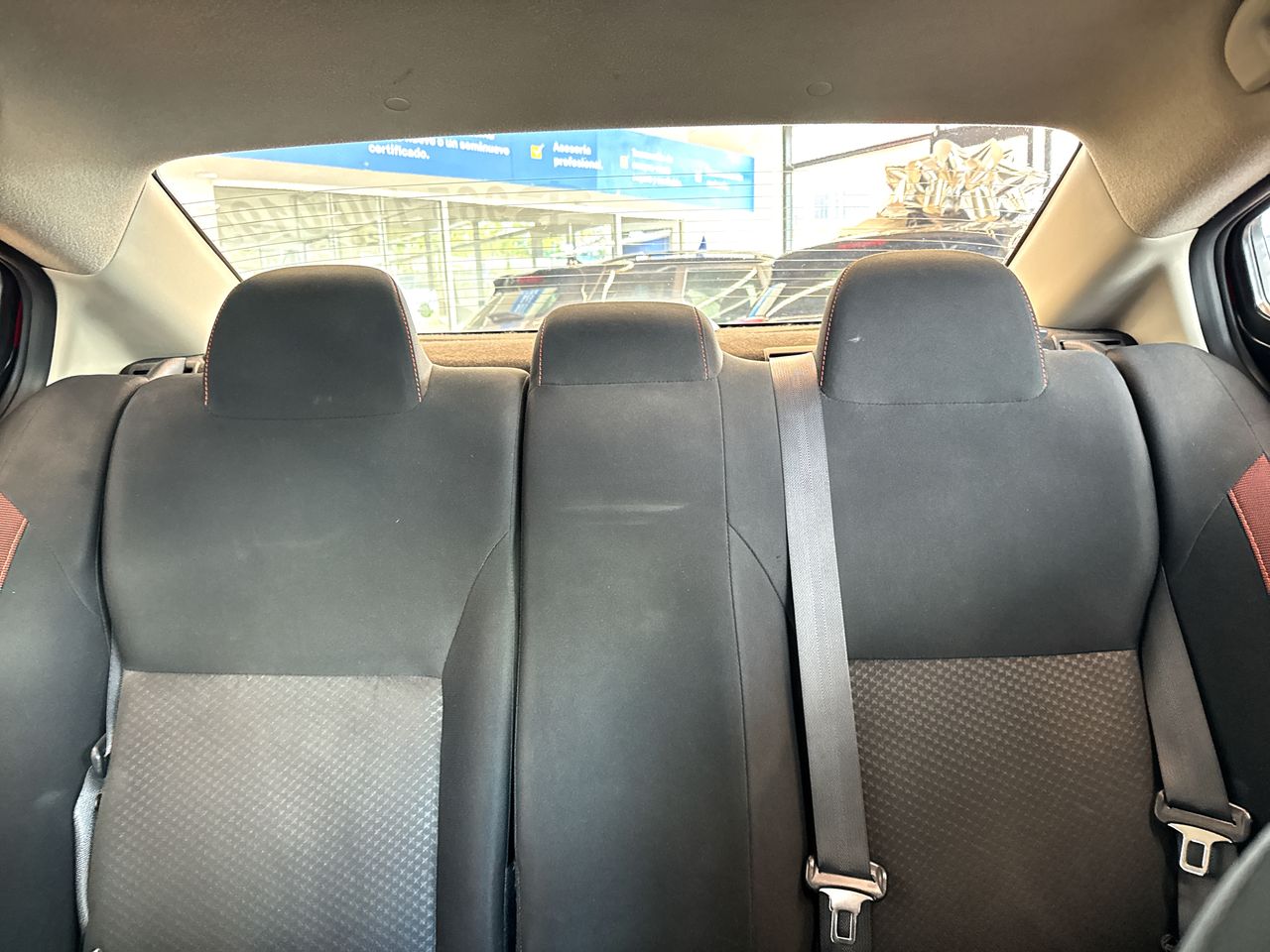 2023 Nissan Versa 1.6 Sr At