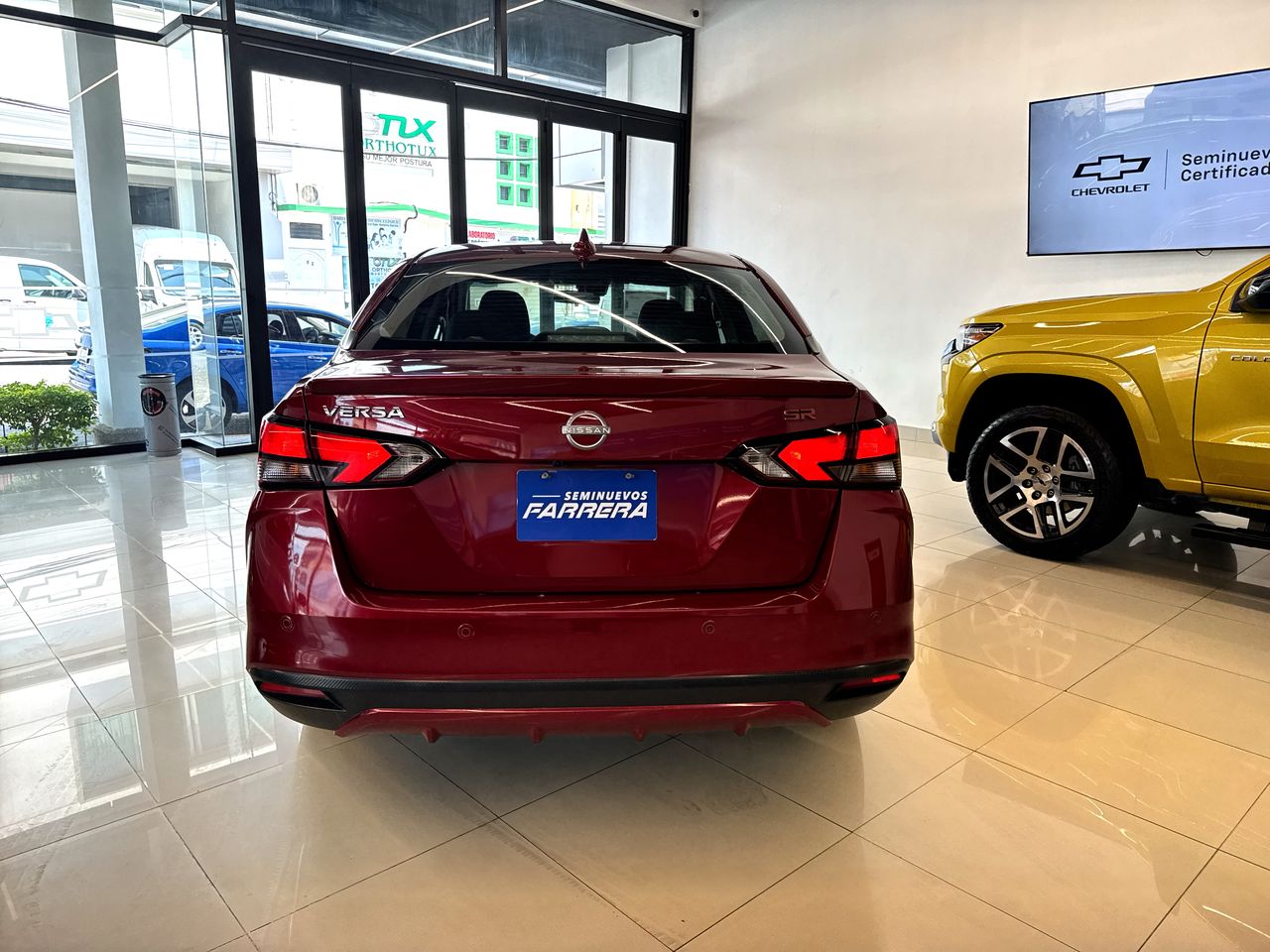 2023 Nissan Versa 1.6 Sr At