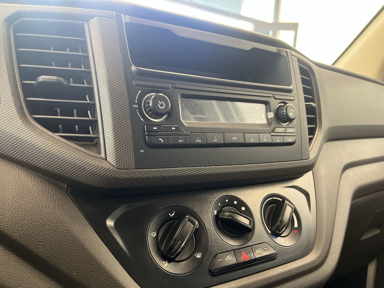 2025 Chevrolet Tornado 1.5 Van Cargo Ls Mt