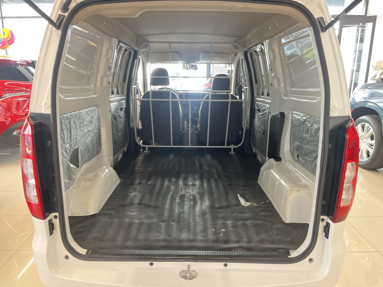 2025 Chevrolet Tornado 1.5 Van Cargo Ls Mt